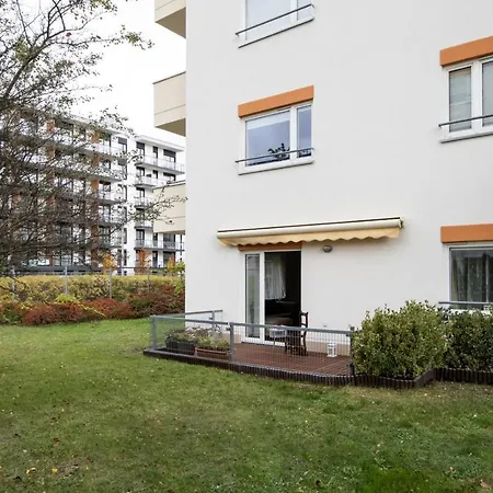 M&R Apartament: Premium Airport Retreat with Terrace Warsaw Exterior photo